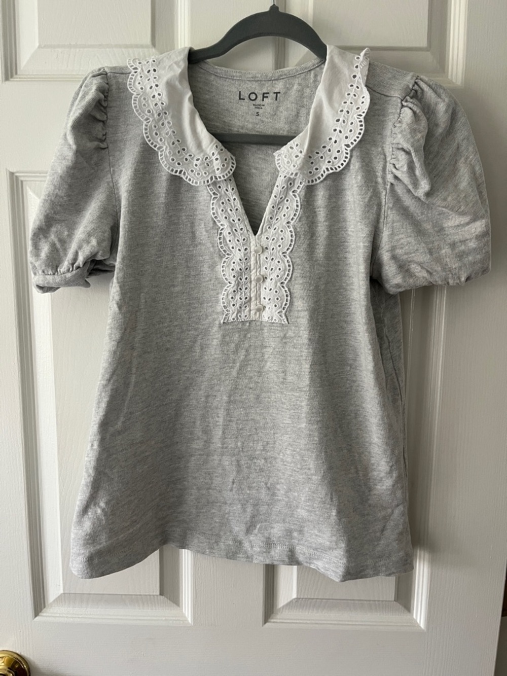 LOFT Light Gray Tee with White Eyelet Collar